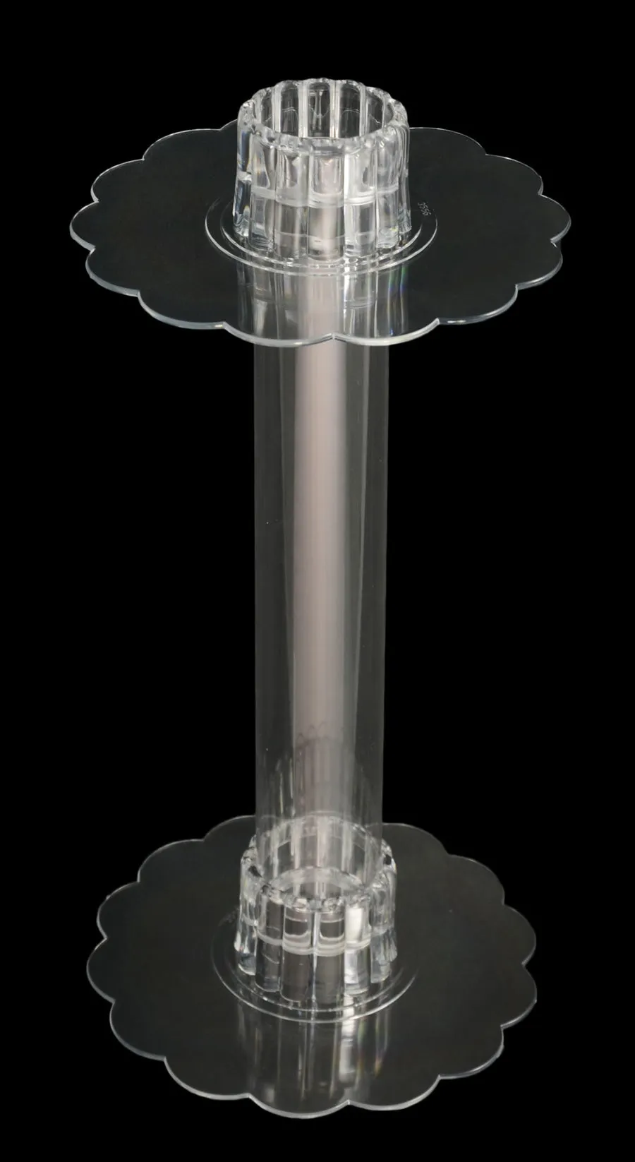 Clear Plastic Centerpiece Plate: 6"