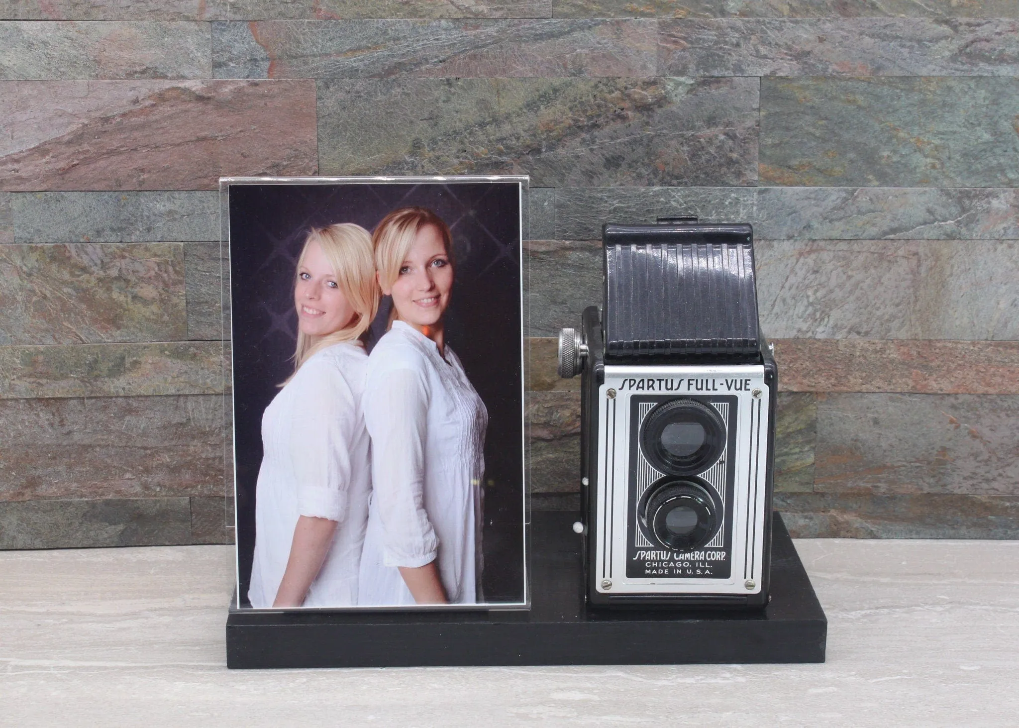 Vintage Camera Picture Frame, Spartus Full-Vue Camera, 7x5 Picture Frame
